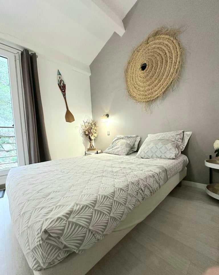 La Villa Du Menhir Chambre D'Hotes Bize-Minervois Eksteriør bilde